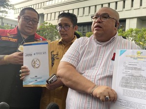 Diperintah Peradi Bersatu, Razman Minta Maaf ke MA