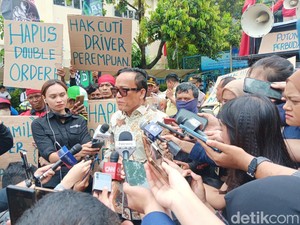 Demo Minta THR, Berapa Pendapatan Driver Ojol?
