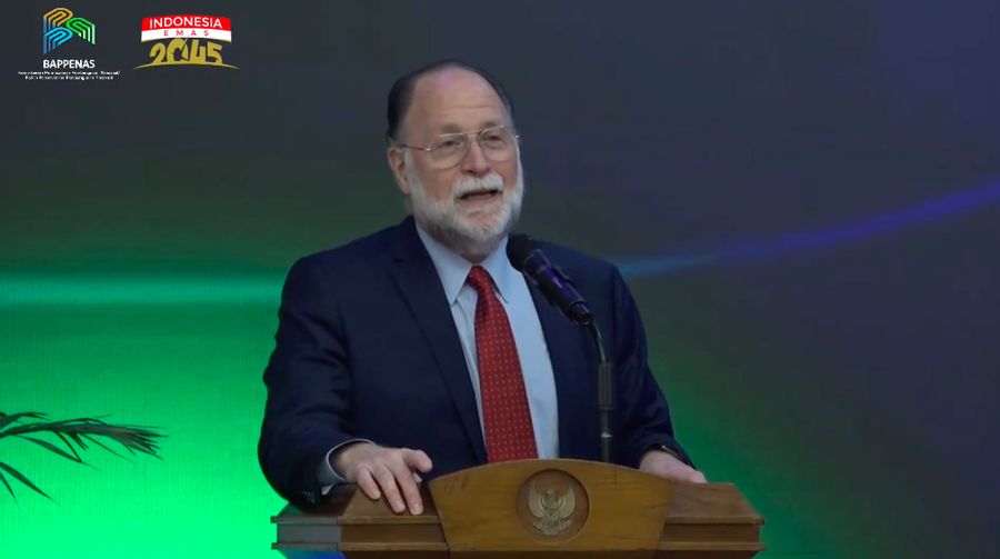 Ekonom Ricardo Hausmann dalam Public Lecture Moving Towards 8% Growth for Indonesia. (Tangkapan Layar Youtube Bappenas RI)