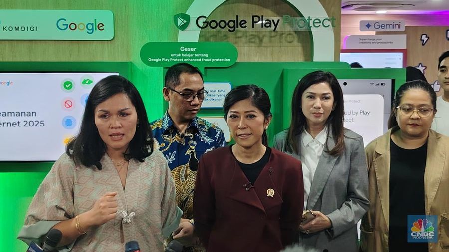 Menteri Komunikasi dan Digital (Menkomdigi) Meutya Hafid dalam acara Hari Keamanan Berinternet 2025, Selasa (18/2/2025). (²©²ÊÍøÕ¾/Novina Putri Besari)