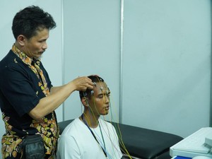 Pemeriksaan EEG di Seleksi SIPSS Polri 2025 Upaya Wujudkan Zero Accident