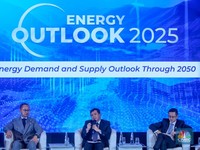 Bos SKK Migas Buka-bukaan Alasan RI Masih Butuhkan Investasi Migas