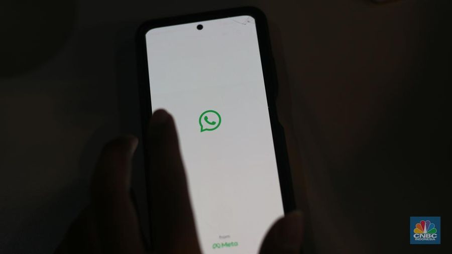 Ilustrasi Whatsapp. (CNBC Indonesia/Tias Budiarto)