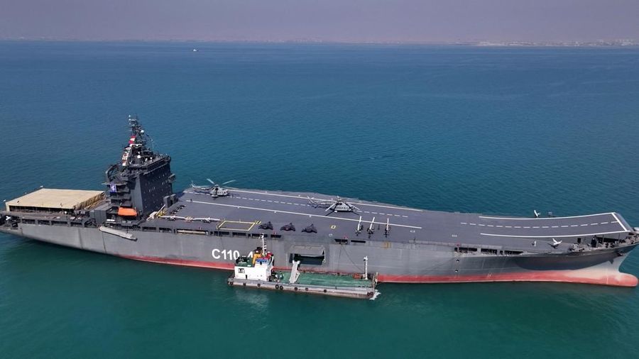 Militer Iran meresmikan kapal perang pengangkut pesawat tak berawak untuk pertama kalinya. (via REUTERS/IRGC/WANA (West Asia News Agency)