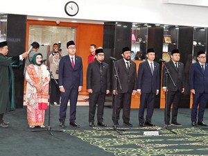 Lantik 7 Anggota PAW, Ketua MPR Minta Perjuangkan Aspirasi Rakyat
