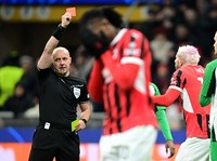 Detik-Detik Feyenoord Gusur AC Milan dari Liga Champions
