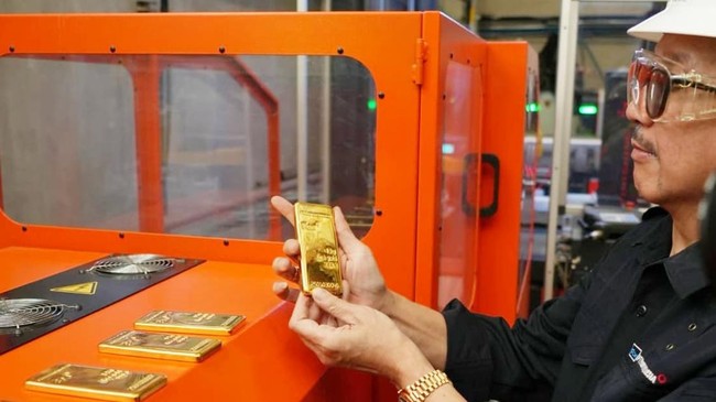 Freeport Indonesia Produksi 276.000 Ons Emas di Semester I-2026
