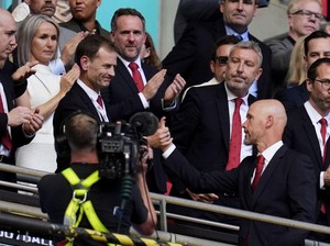 Saat Pecat Ten Hag dan Ashworth, MU Keluarkan Pesangon Rp 300 M