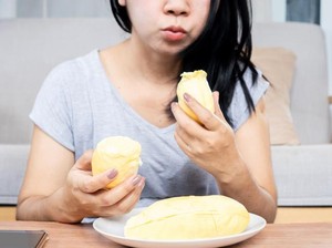 Benarkah Makan Durian Bikin Demam dan Kangkung Bikin Kaki Lemah?