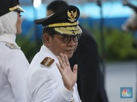 Gubernur Jakarta Resmi Turunkan Pajak BBM Kendaraan Jadi 5%