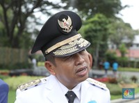 Kang Dedi Mulyadi Langsung Kerja: Nonaktifkan Kepala SMAN 6 Depok