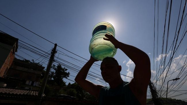 Surga Dunia di Ujung Tanduk, Suhu Tembus 44 Derajat Celcius-Krisis Air