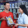 Jangan Sampai Salah! 4 Tips Mudah Kenali Oli Asli dan Palsu Pertamina