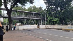 Video: Jelang Aksi Indonesia Gelap, Jalan Arah Istana Ditutup