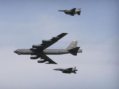 AS Siap-Siap Lakukan Invasi, 3 Bomber Nuklir Mendekat ke Negara Ini