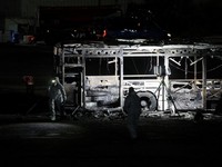 Potret Ledakan Hebat Guncang Tel Aviv, Bus-Bus Terbakar Habis