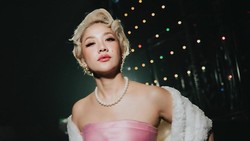 6 Gaya Old Hollywood Bunga Citra Lestari, Hidupkan Pesona Marilyn Monroe