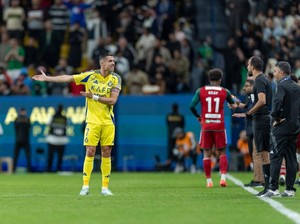 Kartu Merah Jhon Duran yang Bikin Ronaldo Marah