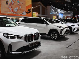 Duh! Penjualan Mobil Bulan April di RI Ambruk, Terburuk Sepanjang 2025