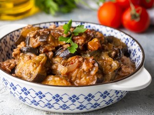 Resep Terong Masak Daging Cincang ala Turki yang Gurihnya Mantap