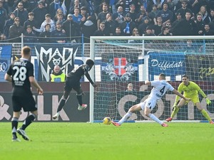 Hasil Como Vs Napoli: I Lariani Tumbangkan Partenopei 2-1