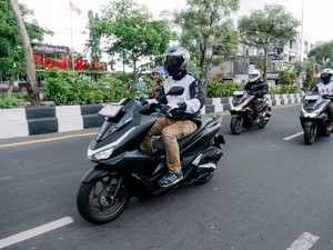 Jajal Fitur RoadSync di Honda PCX 160: Serasa Punya Asisten!