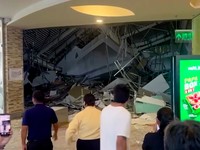 Ngeri! Atap Mall Ambruk Timpa Pengunjung, 6 Orang Tewas & 78 Terluka
