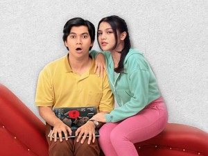 Ajil Ditto Dibantu Davina Karamoy Hadapi Kesulitan di Serial Culture Shock