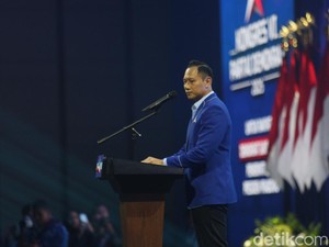 Video: Penuh Haru, AHY Doakan Renville Antonio di Kongres Demokrat