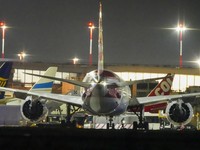 Bandara Raksasa Tetangga RI Kacau, 200 Penerbangan Lumpuh