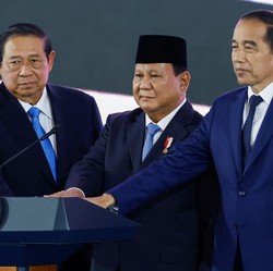Dihadiri SBY hingga Jokowi, Ini Momen Prabowo Luncurkan BPI Danantara