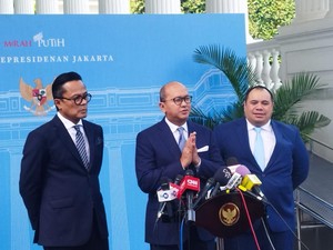 Rangkap Jabatan Jadi Menteri Investasi & Kepala Danantara, Rosan Buka Suara