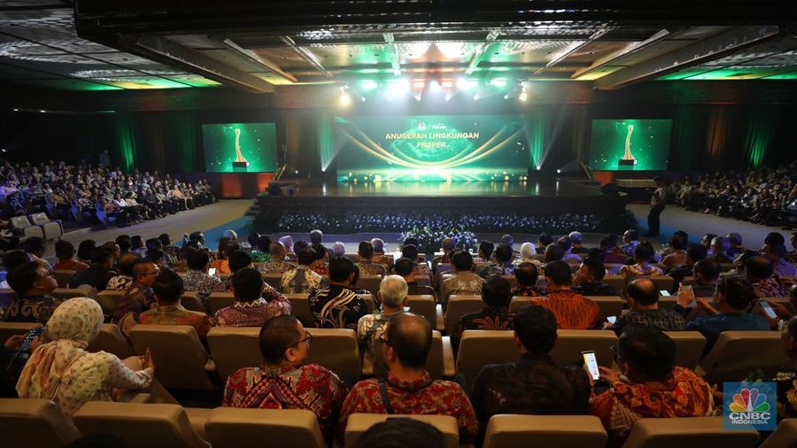 Suasana acara Anugerah Lingkungan Proper di Jakarta, Senin (24/2/2025). (CNBC Indonesia/Tri Susilo)