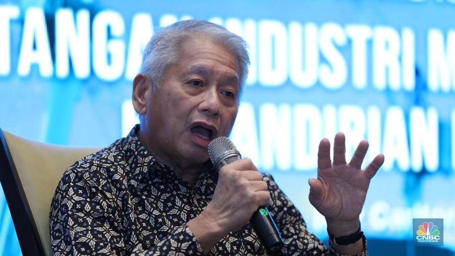 Go Darmadi dalam acara Indonesia Maritime Talk 2025 di Ritz Carlton, Jakarta, Selasa (25/2/2025). (CNBC Indonesia/Tri Susilo)