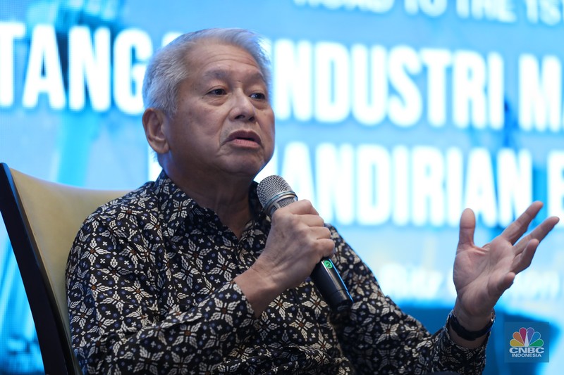 Heri Firdaus (INDEF) dalam acara Indonesia Maritime Talk 2025 di Ritz Carlton, Jakarta, Selasa (25/2/2025). (CNBC Indonesia/Tri Susilo)
