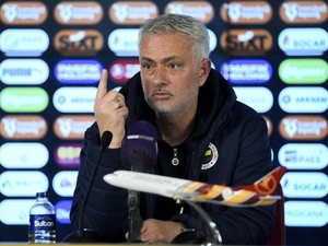 Galatasaray Ancam Pidanakan Mourinho Gara-gara Komentar Wasit Turki