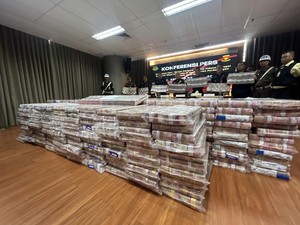 Video: Kejagung Sita Rp 565 Miliar di Kasus Korupsi Impor Gula