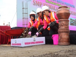 Istri Kapolri Groundbreaking Pembangunan SMP Kemala Bhayangkari di Jateng