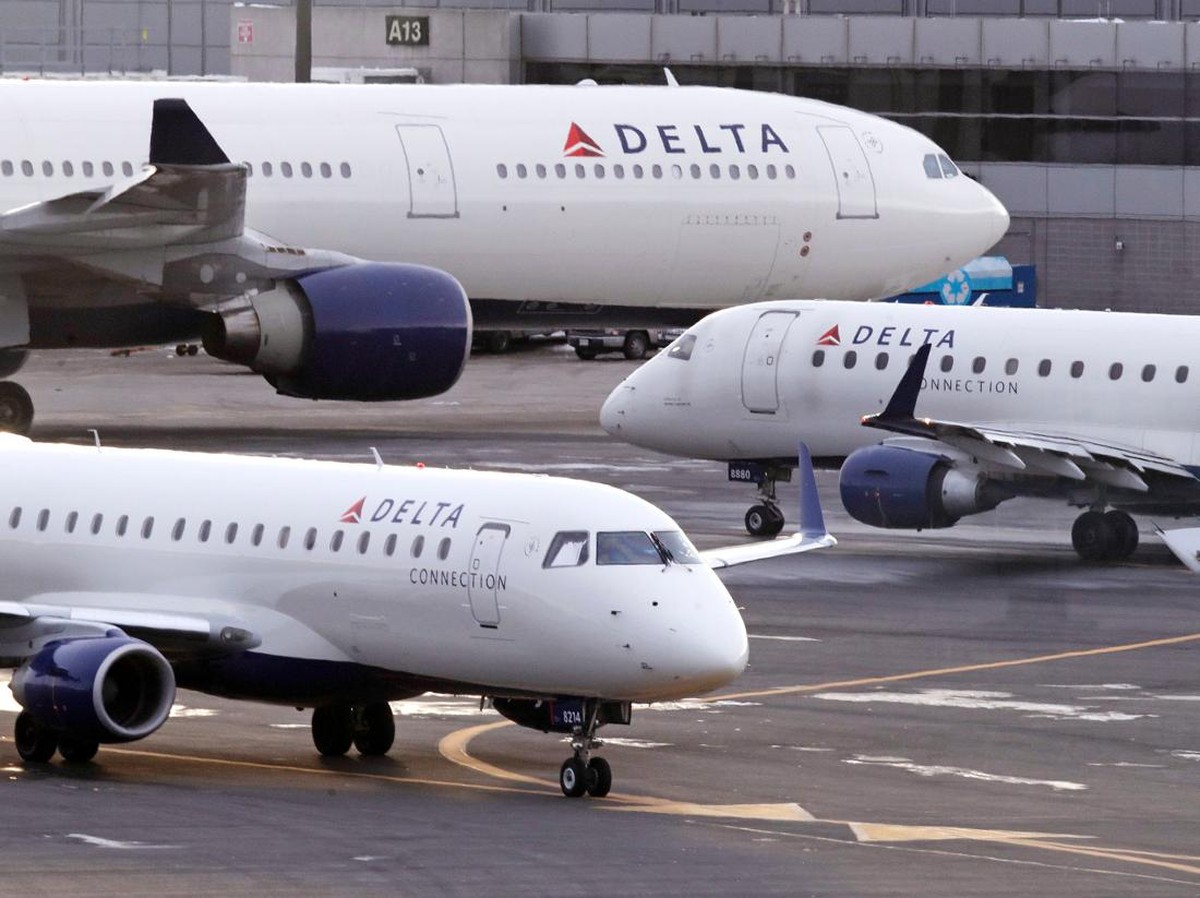 Permintaan Turun, Industri Maskapai AS Alami Tekanan Besar dan Pangkas Penerbangan