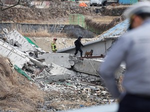 Video: Proyek Jembatan Jalan Raya di Korsel Ambruk, Dua Pekerja Tewas