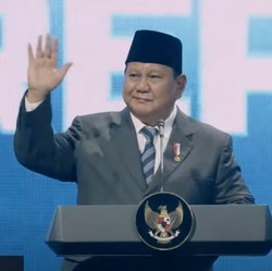 Prabowo Beri Tugas Berat ke AHY: Bangun Tanggul Raksasa Utara Jawa!
