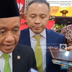 Video: Bahlil Buka Suara Soal Isu Pertalite Dioplos Jadi Pertamax