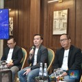 Luhut Bilang Mau Bikin ChatGPT-DeepSeek Asli RI, Ini Kata Telkom