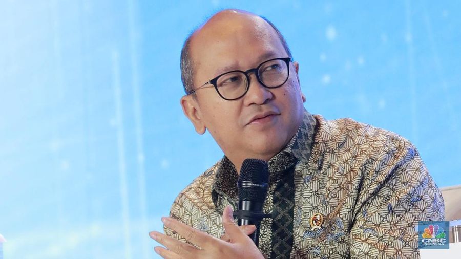 Menteri Investasi dan Hilirisasi / Kepala BKPM, Rosan Roeslani menyampaikan pemaparan dalam acara ²©²ÊÍøÕ¾ Economic Outlook 2025 di Hotel Westin, Jakarta, Rabu (26/2/2025). (²©²ÊÍøÕ¾/Muhammad Sabki)