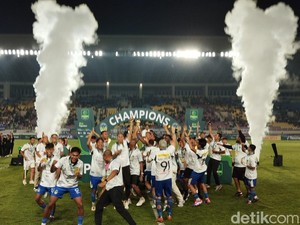 Haru-Sukacita Pecinta Sepakbola Jogja Saat PSIM Juarai Liga 2