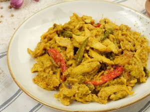 Resep Oseng Ayam Bumbu Kuning, Lauk Praktis Untuk Sahur