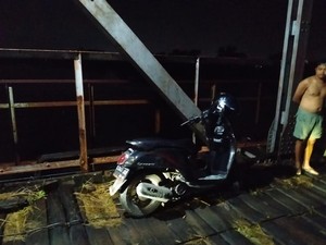 5 Fakta Geger Motor Tak Bertuan Disertai Wasiat di Jembatan Lamongan