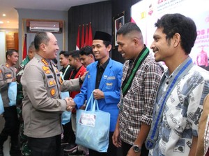Kombes Nanang Ajak Mahasiswa Jadi Agen Perubahan Indonesia Emas 2045
