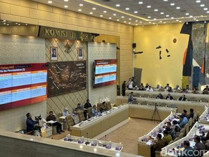 Kemendagri Ungkap 8 Daerah Sanggup Gelar PSU, 16 Lainnya Didorong Pakai APBD