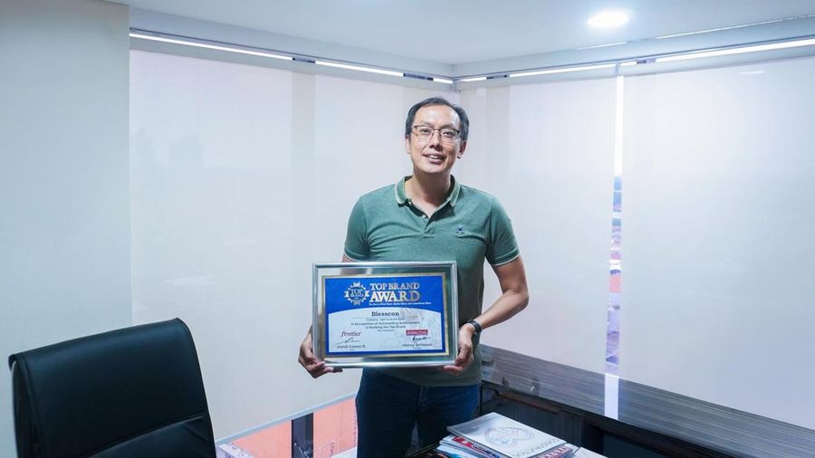 Dok  PT Superior Prima Sukses Tbk (BLES)